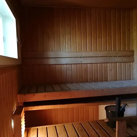 木屋 Tontti Petaajarvi